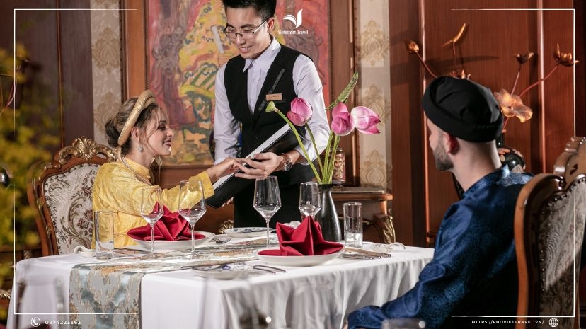 Du thuyền Emperor-2