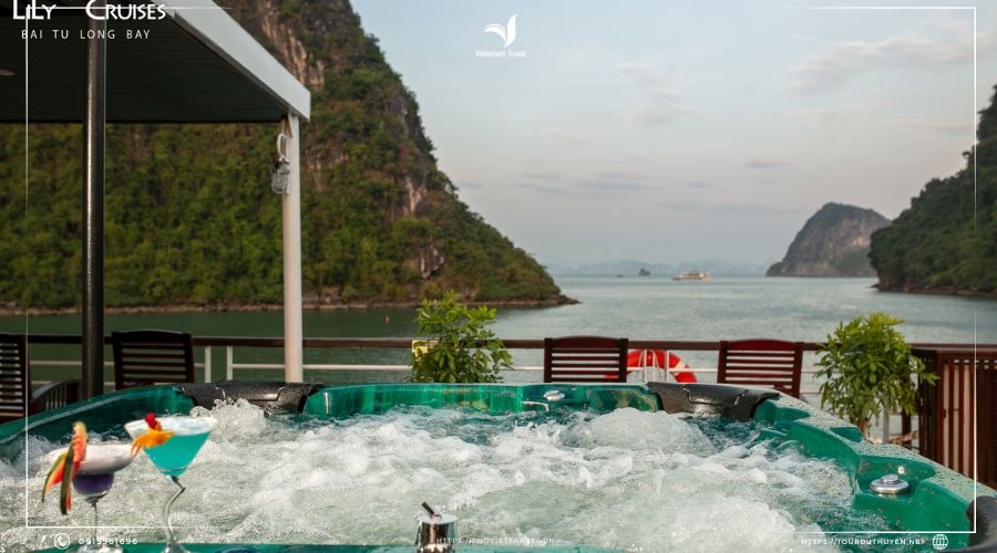 Du thuyền Hạ Long Lily Cruise-2